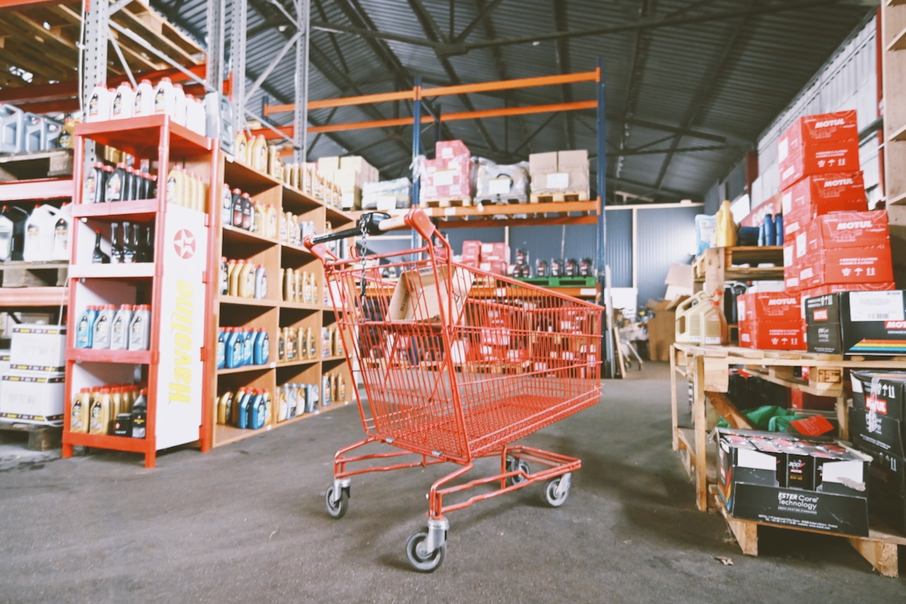 Sklep i hurtownia Petrosklep